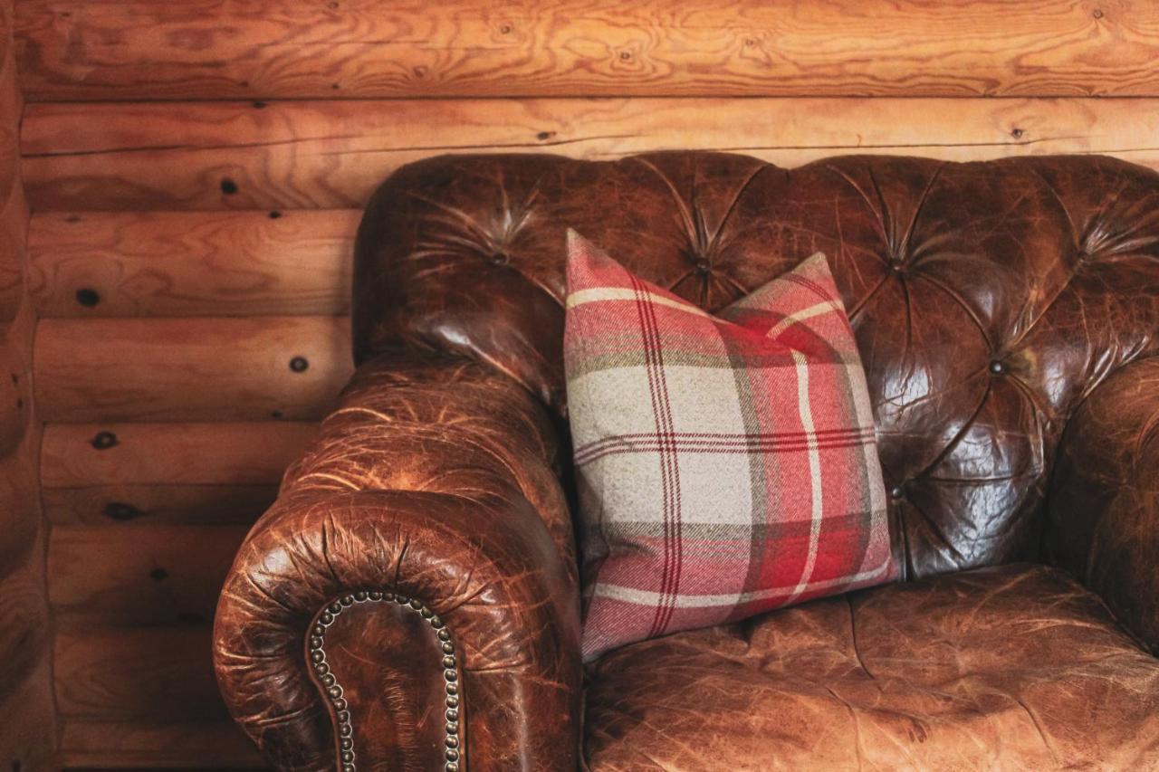 Tomatin - Luxury Two Bedroom Log Cabin With Hot Tub Berwick Upon Tweed Εξωτερικό φωτογραφία